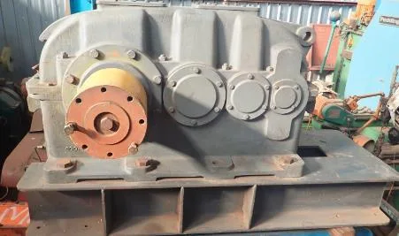 FLENDER SDN 320 Gearbox