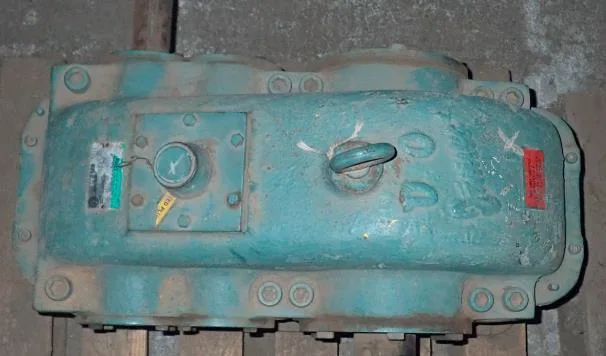 D.O. James SE-82C Gearbox