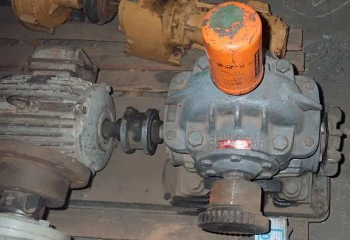 BENONI ENGINEERING WORKS Gearbox